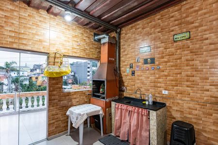 Casa à venda com 230m², 3 quartos e 2 vagas