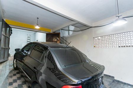 Casa à venda com 230m², 3 quartos e 2 vagas Casa à venda com 230m², 3 quartos e 2 vagasGaragem