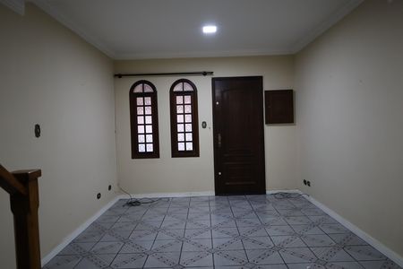 Casa para alugar com 2 quartos, 160m² em Vila Anhanguera, São Paulo