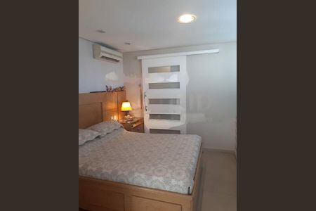 Apartamento à venda com 220m², 3 quartos e 3 vagas