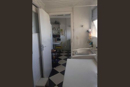 Apartamento à venda com 220m², 3 quartos e 3 vagas