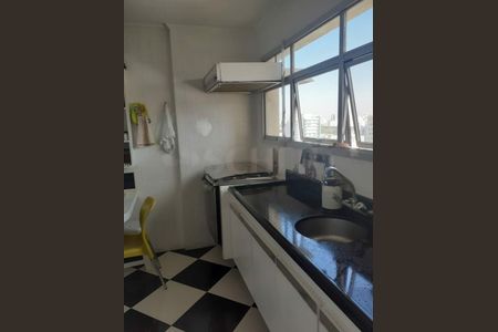 Apartamento à venda com 220m², 3 quartos e 3 vagas