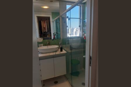 Apartamento à venda com 220m², 3 quartos e 3 vagas