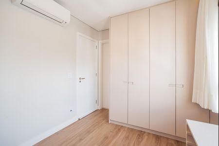 Apartamento à venda com 166m², 3 quartos e 2 vagas Apartamento à venda com 166m², 3 quartos e 2 vagasSuíte 2