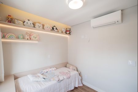 Apartamento à venda com 166m², 3 quartos e 2 vagas Apartamento à venda com 166m², 3 quartos e 2 vagasSuíte 2