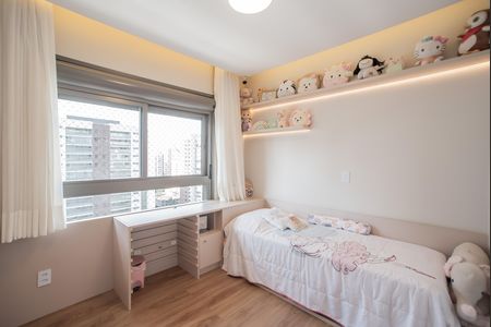 Apartamento à venda com 166m², 3 quartos e 2 vagas Apartamento à venda com 166m², 3 quartos e 2 vagasSuíte 2
