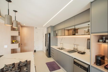 Apartamento à venda com 166m², 3 quartos e 2 vagas Apartamento à venda com 166m², 3 quartos e 2 vagasCozinha