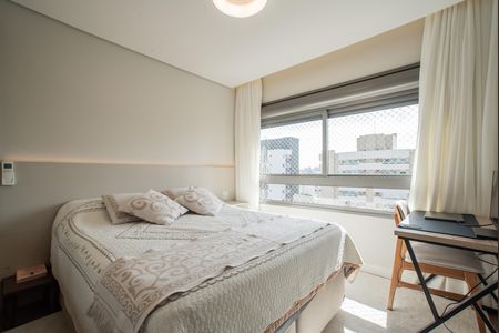 Apartamento à venda com 166m², 3 quartos e 2 vagas Apartamento à venda com 166m², 3 quartos e 2 vagasSuíte 3
