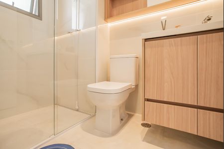 Apartamento à venda com 166m², 3 quartos e 2 vagas Apartamento à venda com 166m², 3 quartos e 2 vagasBanheiro da Suíte 1