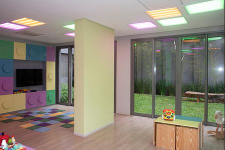 Apartamento à venda com 166m², 3 quartos e 2 vagas Apartamento à venda com 166m², 3 quartos e 2 vagasÁrea comum - Brinquedoteca