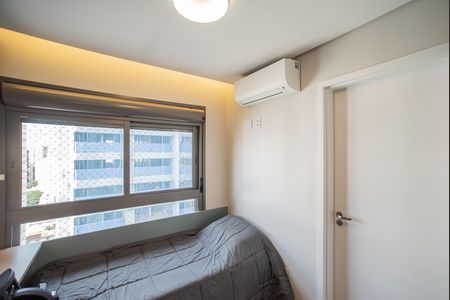 Apartamento à venda com 166m², 3 quartos e 2 vagas Apartamento à venda com 166m², 3 quartos e 2 vagasSuíte 1