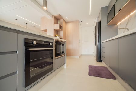 Apartamento à venda com 166m², 3 quartos e 2 vagas Apartamento à venda com 166m², 3 quartos e 2 vagasCozinha