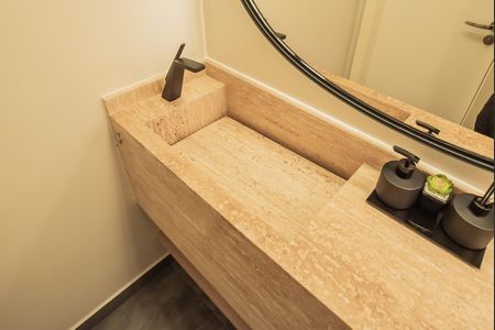Apartamento à venda com 166m², 3 quartos e 2 vagas Apartamento à venda com 166m², 3 quartos e 2 vagasLavabo