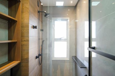 Apartamento à venda com 65m², 2 quartos e 2 vagasBanheiro