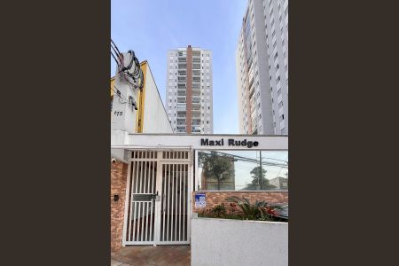 Apartamento à venda com 65m², 2 quartos e 2 vagasFachada + plaquinha