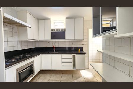 Casa para alugar com 100m², 3 quartos e 1 vaga Casa para alugar com 100m², 3 quartos e 1 vagaCozinha