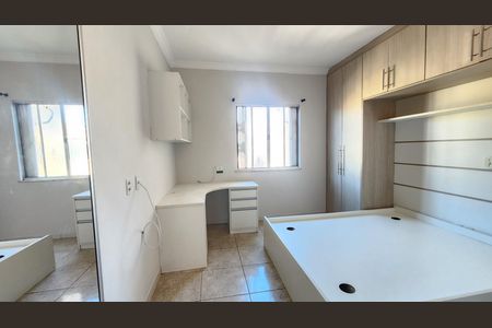Casa para alugar com 100m², 3 quartos e 1 vaga Casa para alugar com 100m², 3 quartos e 1 vagaQuarto 3