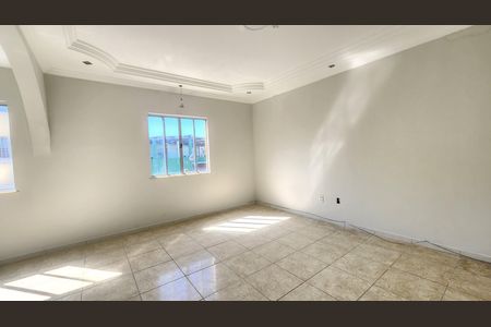 Sala  de casa para alugar com 3 quartos, 100m² em Imbuí, Salvador