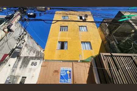 Casa para alugar com 100m², 3 quartos e 1 vaga Casa para alugar com 100m², 3 quartos e 1 vagaFachada