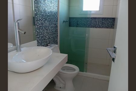 Casa à venda com 250m², 3 quartos e 2 vagas Casa à venda com 250m², 3 quartos e 2 vagasBanheiro