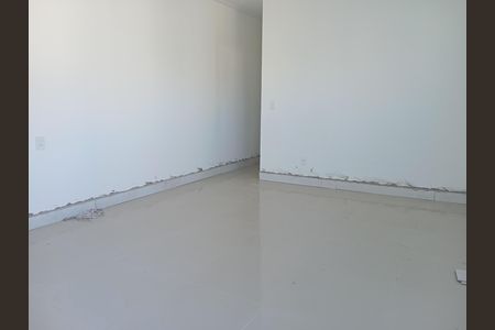 Casa à venda com 250m², 3 quartos e 2 vagas Casa à venda com 250m², 3 quartos e 2 vagasQuarto
