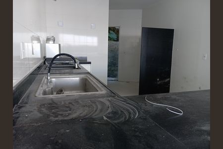 Casa à venda com 250m², 3 quartos e 2 vagas Casa à venda com 250m², 3 quartos e 2 vagasCozinha
