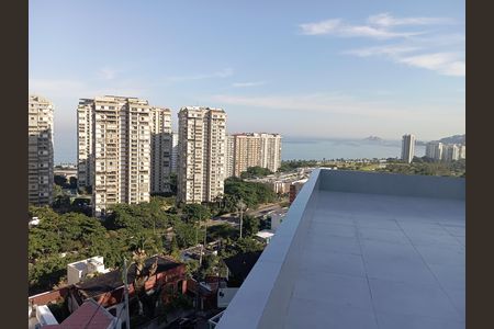Casa à venda com 250m², 3 quartos e 2 vagas Casa à venda com 250m², 3 quartos e 2 vagasLaje