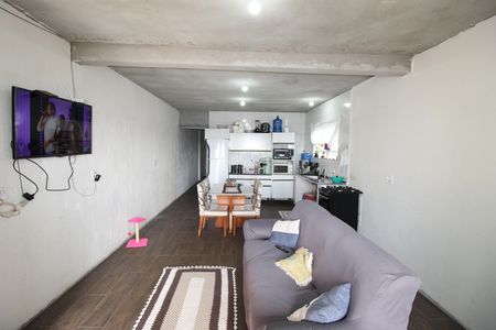 Sala / Cozinha de casa à venda com 1 quarto, 195m² em Vila Popular, São Paulo