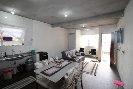 Casa à venda com 195m², 1 quarto e 1 vagaSala / Cozinha