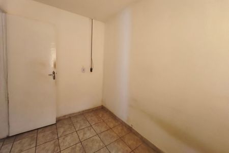 Casa à venda com 200m², 3 quartos e 3 vagas Casa à venda com 200m², 3 quartos e 3 vagasQuarto 2