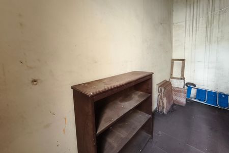 Casa à venda com 200m², 3 quartos e 3 vagas Casa à venda com 200m², 3 quartos e 3 vagasQuarto de Serviço