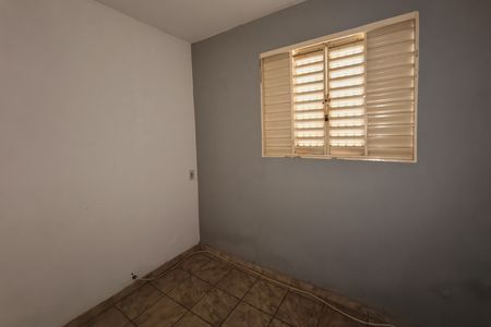 Casa à venda com 200m², 3 quartos e 3 vagas Casa à venda com 200m², 3 quartos e 3 vagasQuarto 3