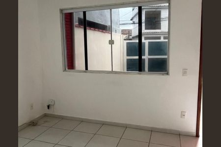 Casa para alugar com 80m², 2 quartos e 1 vaga