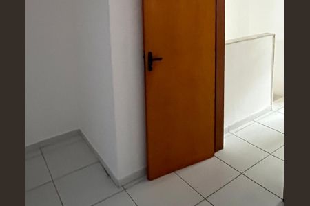 Casa para alugar com 80m², 2 quartos e 1 vaga