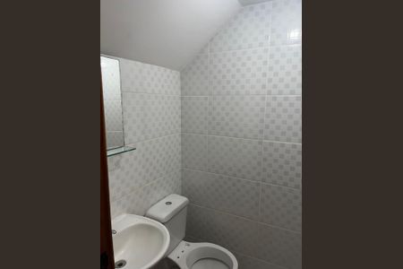 Casa para alugar com 80m², 2 quartos e 1 vaga