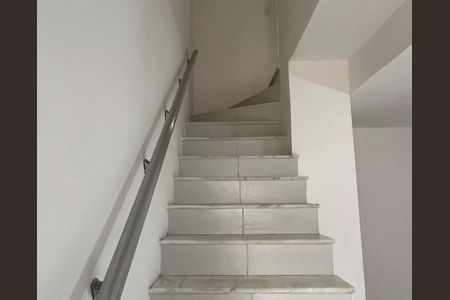 Casa para alugar com 80m², 2 quartos e 1 vaga