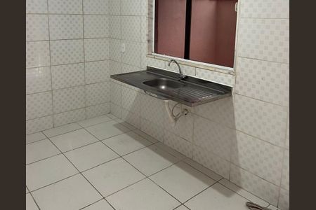 Casa para alugar com 80m², 2 quartos e 1 vaga