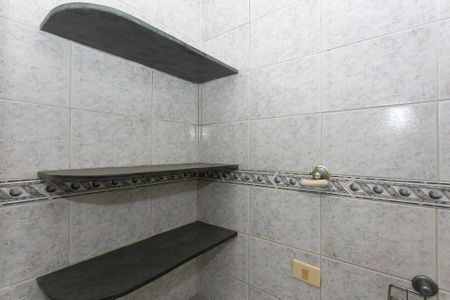 Casa à venda com 115m², 1 quarto e sem vaga Casa à venda com 115m², 1 quarto e sem vagaBanheiro