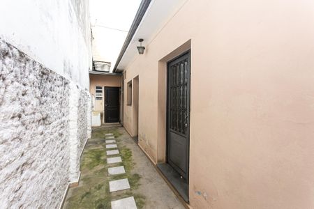 Casa à venda com 115m², 1 quarto e sem vaga Casa à venda com 115m², 1 quarto e sem vagaCorredor