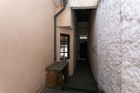 Casa à venda com 115m², 1 quarto e sem vaga Casa à venda com 115m², 1 quarto e sem vagaCorredor