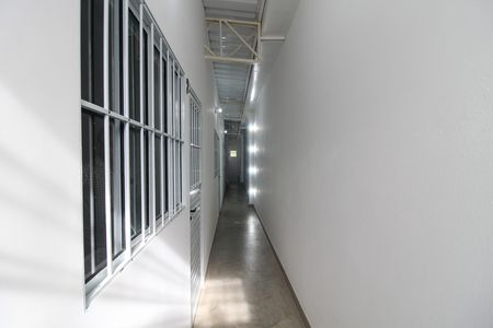 Studio para alugar com 33m², 1 quarto e sem vaga Studio para alugar com 33m², 1 quarto e sem vagaCorredor