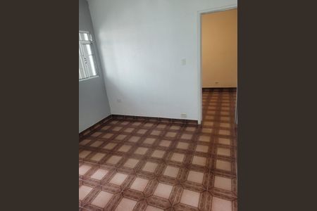 Quarto de casa para alugar com 2 quartos, 55m² em Jardim das Oliveiras, São Paulo
