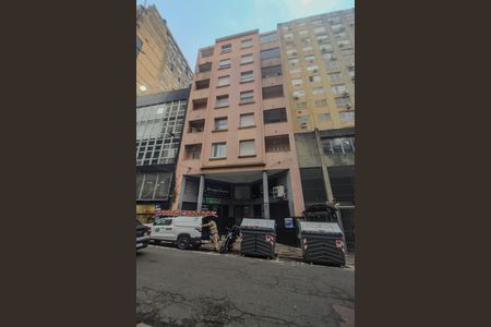 Fachada de apartamento para alugar com 1 quarto, 24m² em Centro Histórico, Porto Alegre