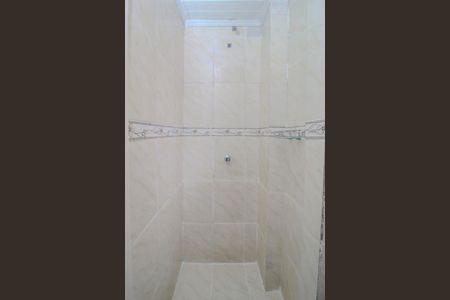 Banheiro de apartamento para alugar com 1 quarto, 24m² em Centro Histórico, Porto Alegre
