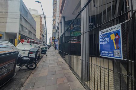 Placa de apartamento para alugar com 1 quarto, 24m² em Centro Histórico, Porto Alegre