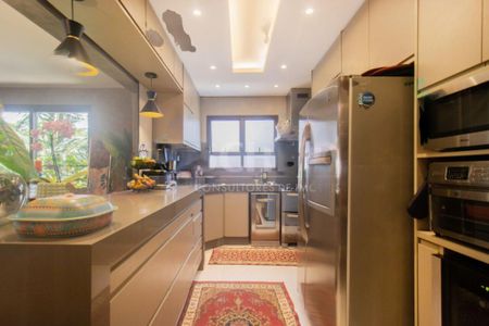 Apartamento à venda com 276m², 3 quartos e 3 vagas