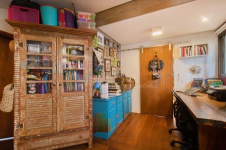 Apartamento à venda com 276m², 3 quartos e 3 vagas