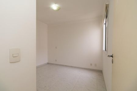 Apartamento à venda com 68m², 2 quartos e 2 vagas Apartamento à venda com 68m², 2 quartos e 2 vagasSuíte