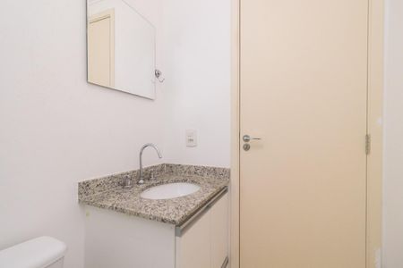 Apartamento à venda com 68m², 2 quartos e 2 vagas Apartamento à venda com 68m², 2 quartos e 2 vagasBanheiro Social