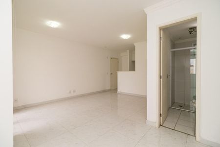 Apartamento à venda com 68m², 2 quartos e 2 vagas Apartamento à venda com 68m², 2 quartos e 2 vagasSala